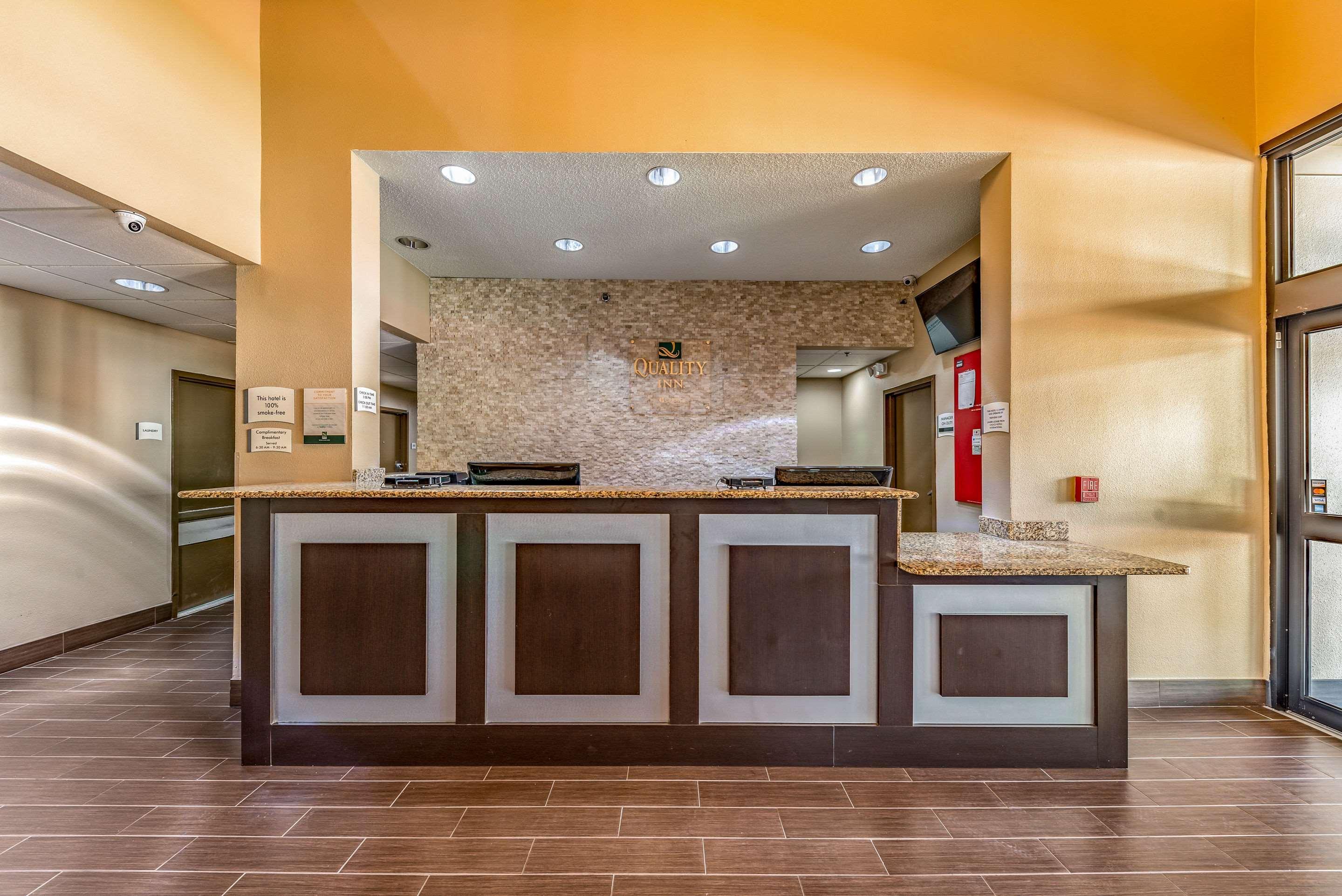 Quality Inn West Plano - Dallas Exterior photo